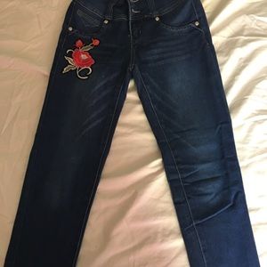 Double button jeans dark wash